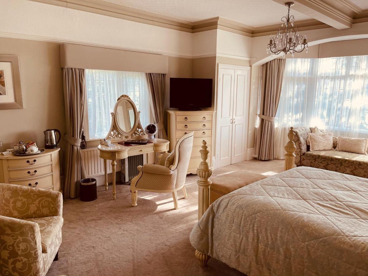 Nuthurst Grange & Restaurant