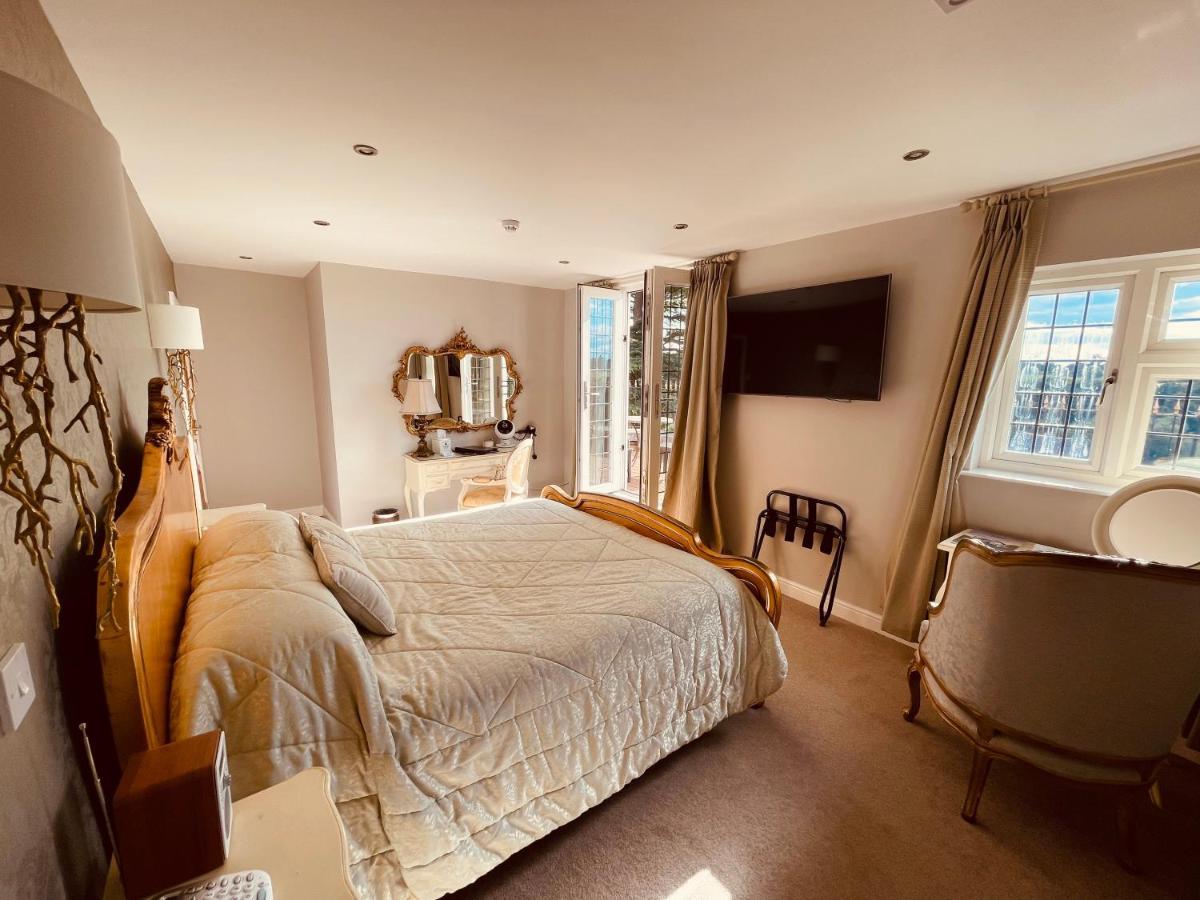 Hotel Nuthurst Grange & Restaurant 4*