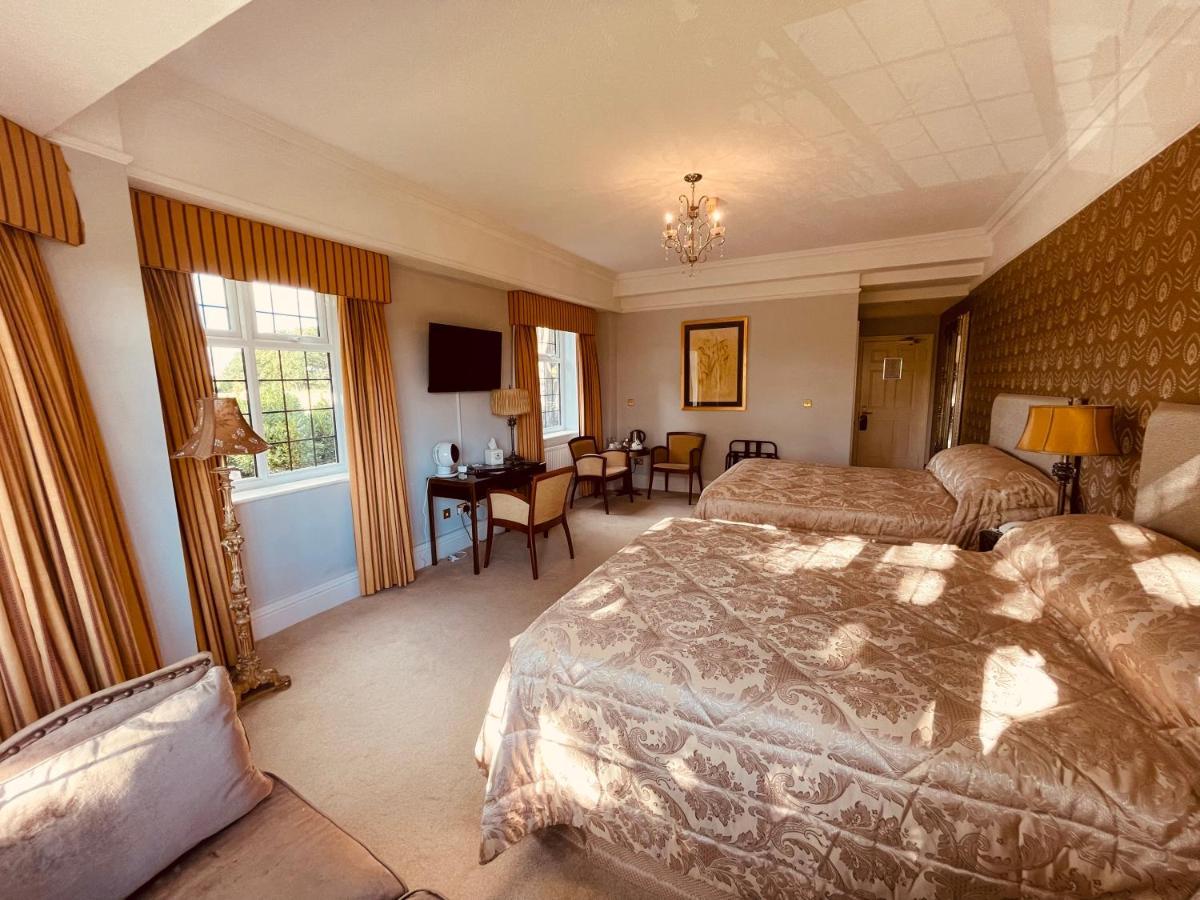 Nuthurst Grange & Restaurant Hotel