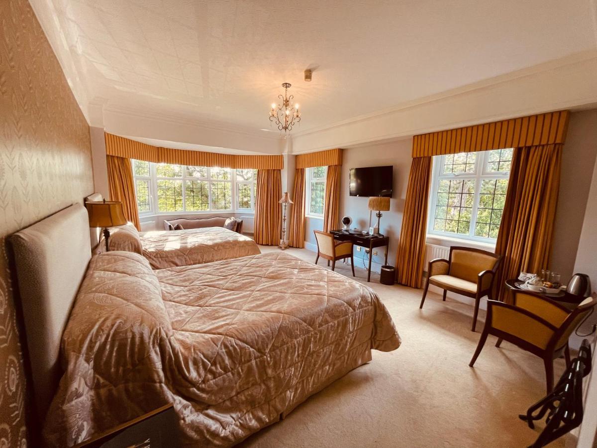 Hotel Nuthurst Grange & Restaurant