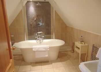 Nuthurst Grange & Restaurant Hotel 4*