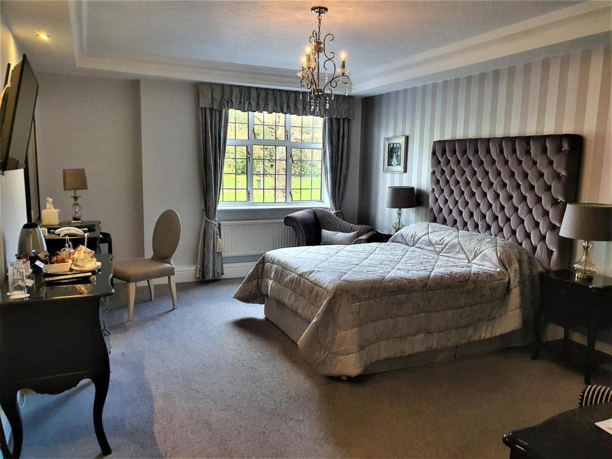 Hotel Nuthurst Grange & Restaurant