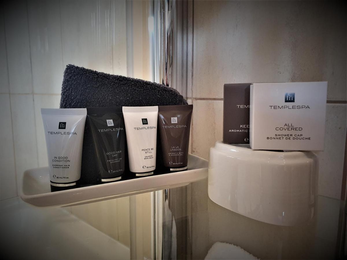 Nuthurst Grange & Restaurant Hotel 4*